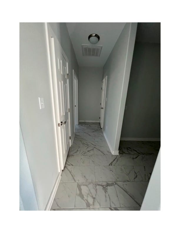 Building Photo - 938 Redwood Ave