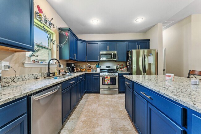 Building Photo - Beautiful home in Berkshire Subdivision....