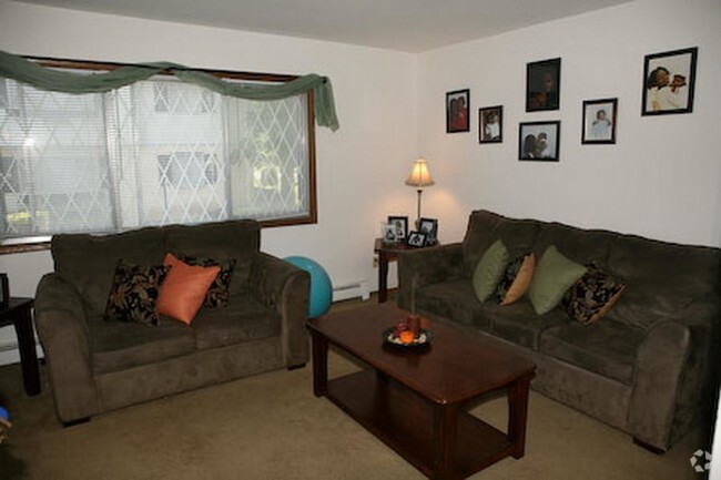 Living Room - Westover Apartments