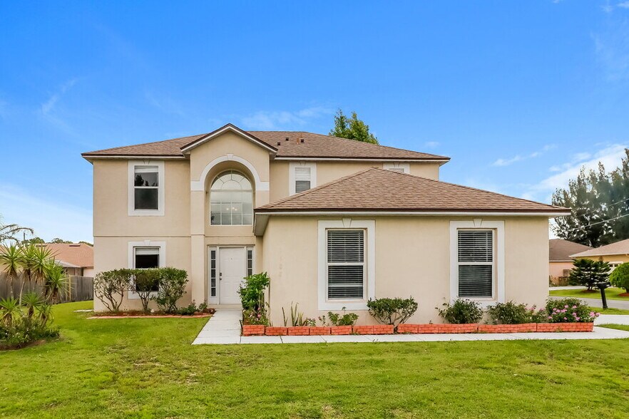 Primary Photo - 1108 Cambourne Dr