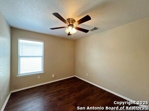 Building Photo - 329 Agency Oaks