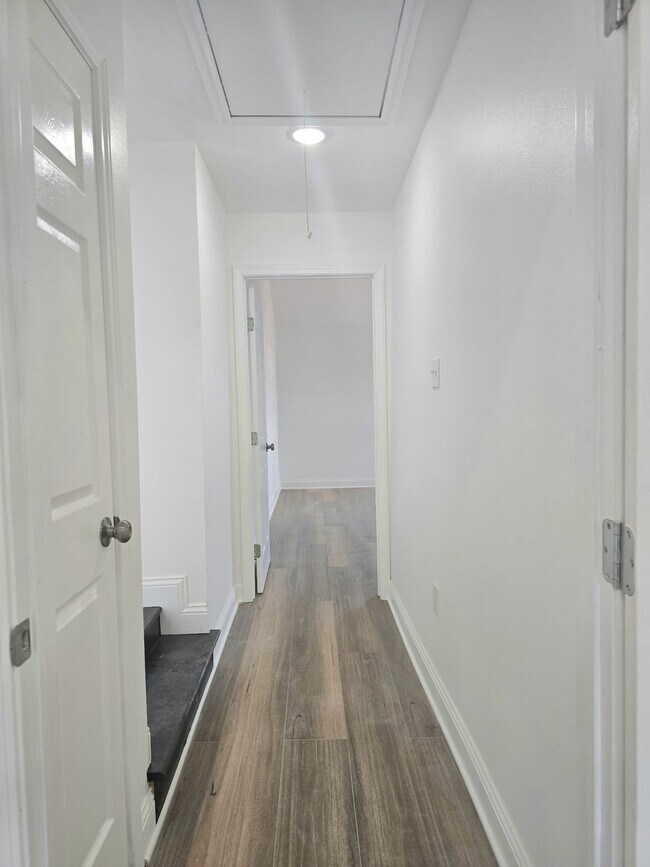 Building Photo - 20315 Lakeland Falls Dr