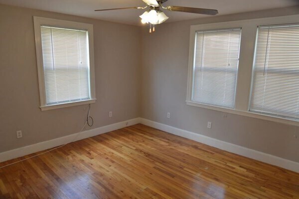 Building Photo - 11 Cragmere Terrace