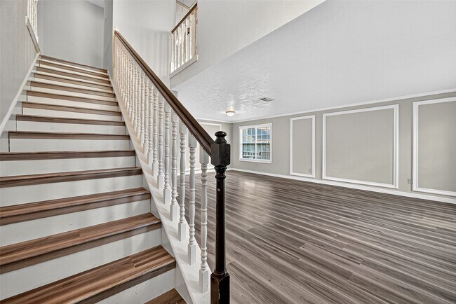 Building Photo - 2918 Colonel Ct Dr