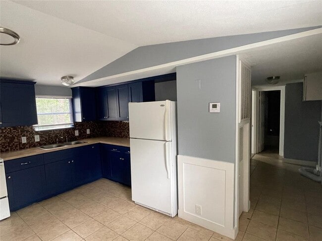 Building Photo - 13328 Brigadier Dr