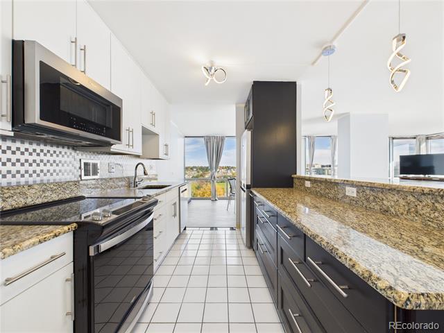 Building Photo - 3100 E Cherry Creek S Dr