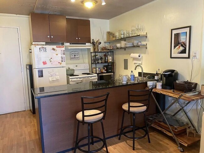 Building Photo - 1718 P St NW