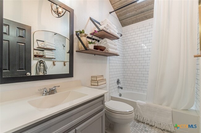 Building Photo - 2745 Ridge Forest Dr