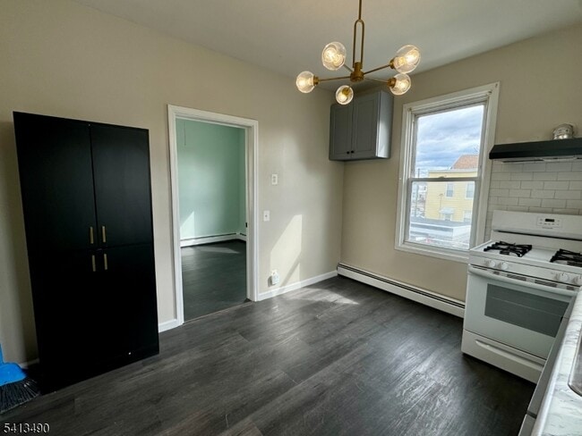 Building Photo - 318 Ampere Pkwy