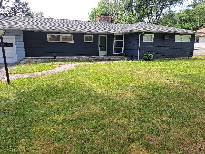 Building Photo - 113 Newton Ave N