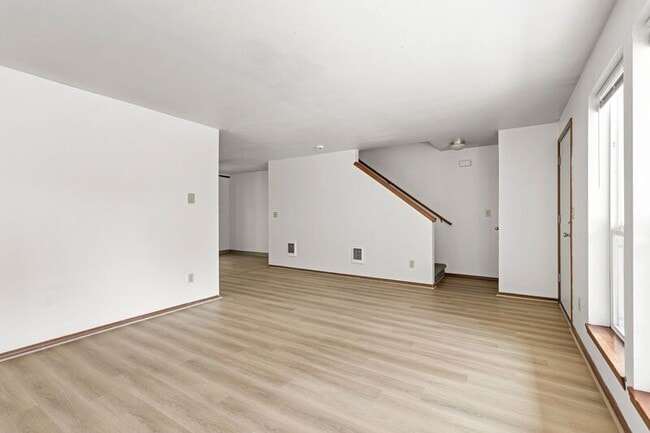 Building Photo - 17444 SE 82nd Dr