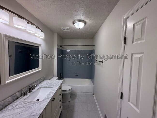 Building Photo - 11304 Springfield Dr