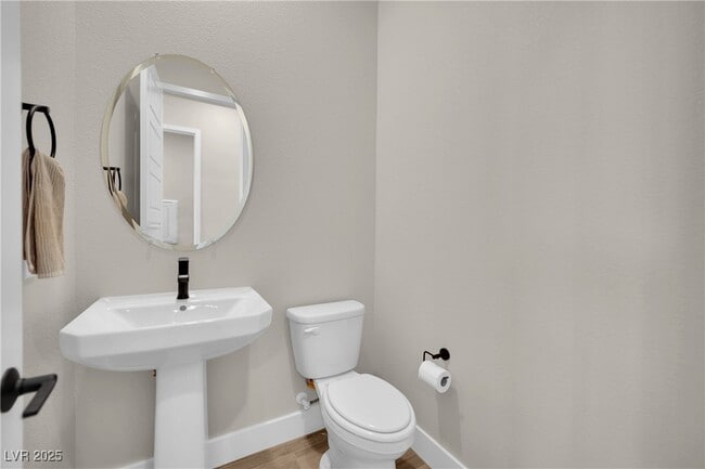 Building Photo - 11079 Rolling Vista Dr