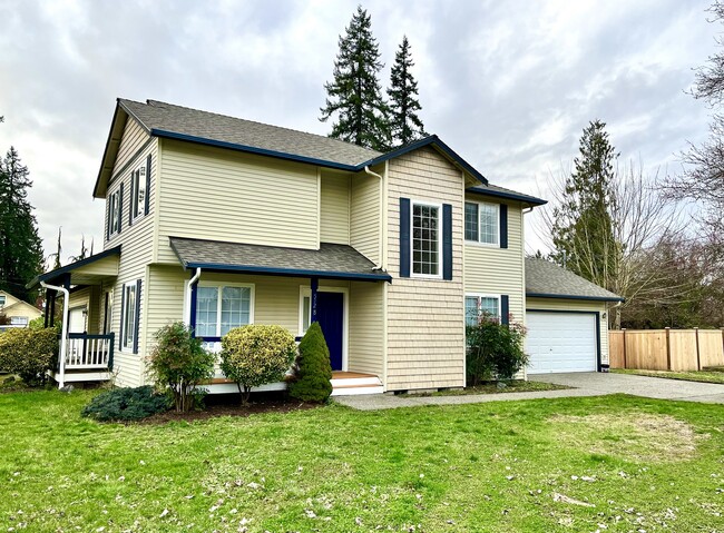 Building Photo - 512 Hazel St