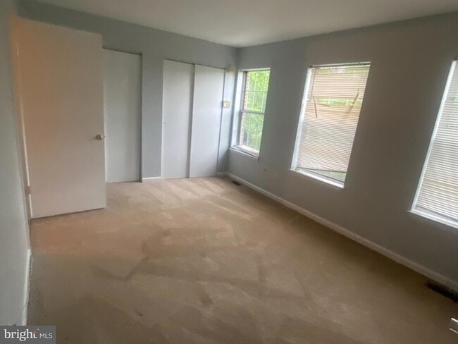 Building Photo - 15009 Laureland Pl