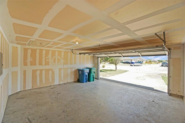Building Photo - 14400 Martial Eagle Dr