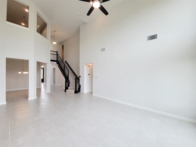Building Photo - 18206 Summerland Lk Wy