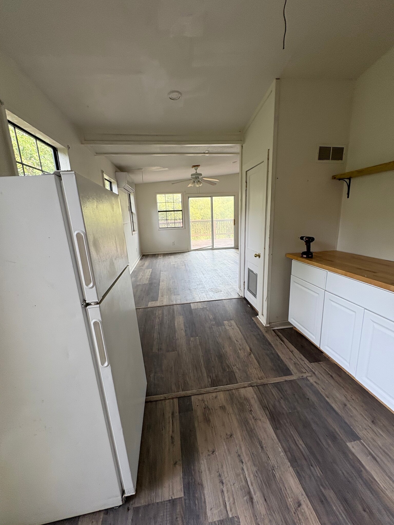 Building Photo - 422 Spofford Ave