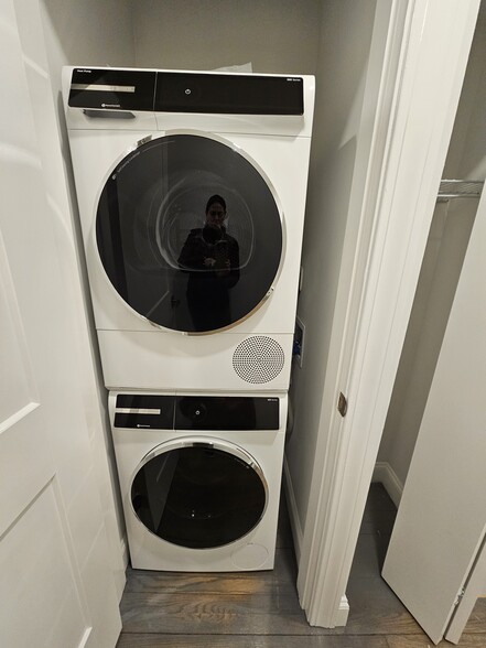 Building Photo - 501 Beacon St