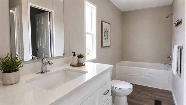 Building Photo - 15003 Chaparral Dr