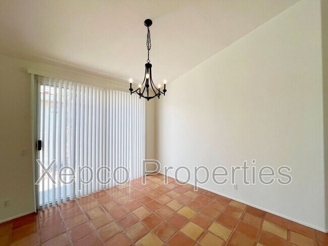 Building Photo - 42451 Saladin Dr