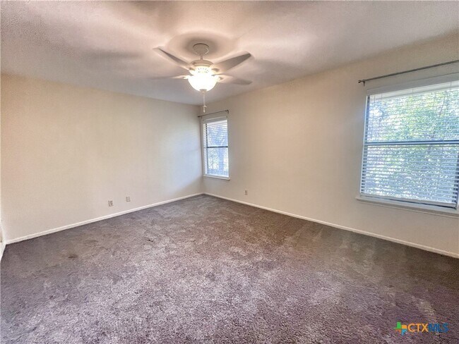 Building Photo - 1438 Plumeria St