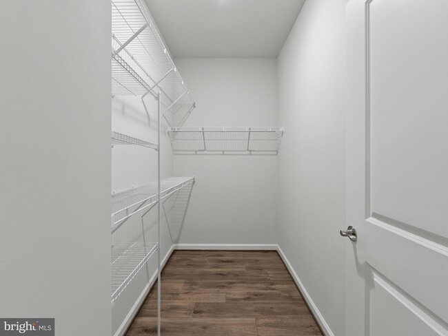 Building Photo - 6248 Zinnia Ln