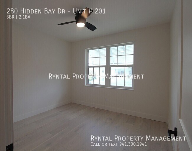 Building Photo - 280 Hidden Bay Dr