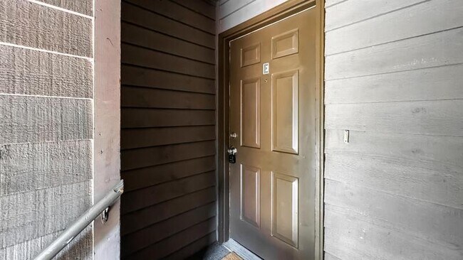 Building Photo - 7440 Hampton Blvd, E