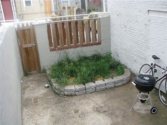 Building Photo - 105 N Potomac St