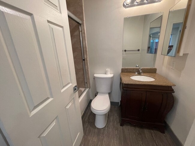 Building Photo - 3419 Keystone Av