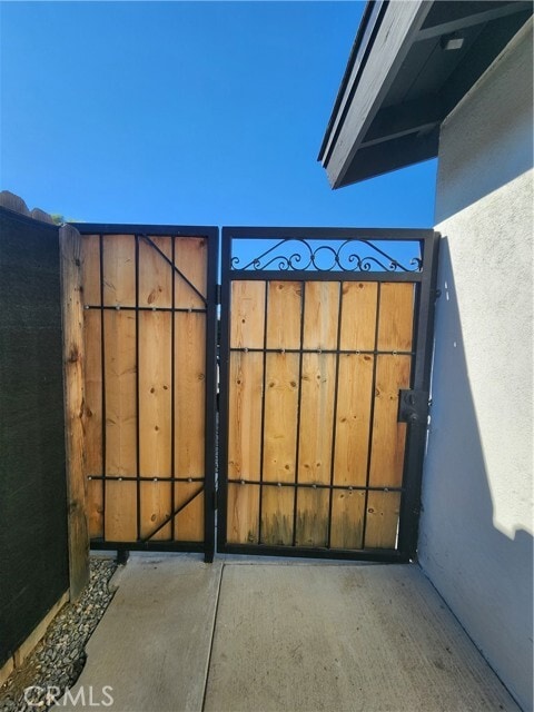 Building Photo - 3741 Windsong St