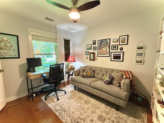 Building Photo - 9603 Marsh Dr