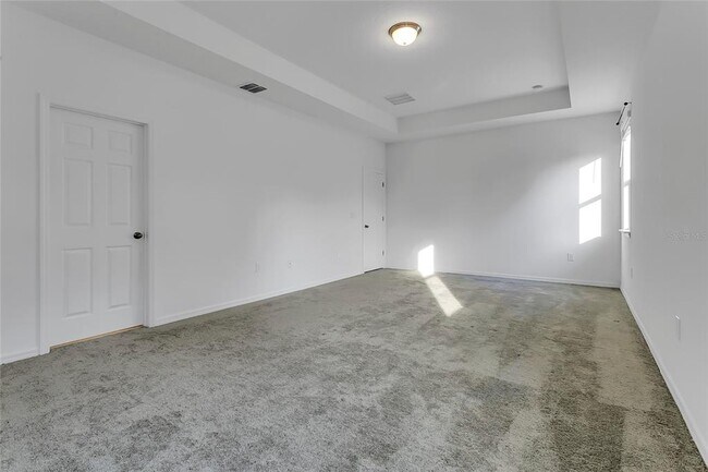 Building Photo - 15067 Willow Arbor Cir