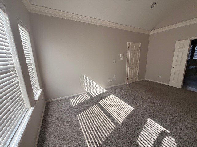 Building Photo - 1141 W 24th St