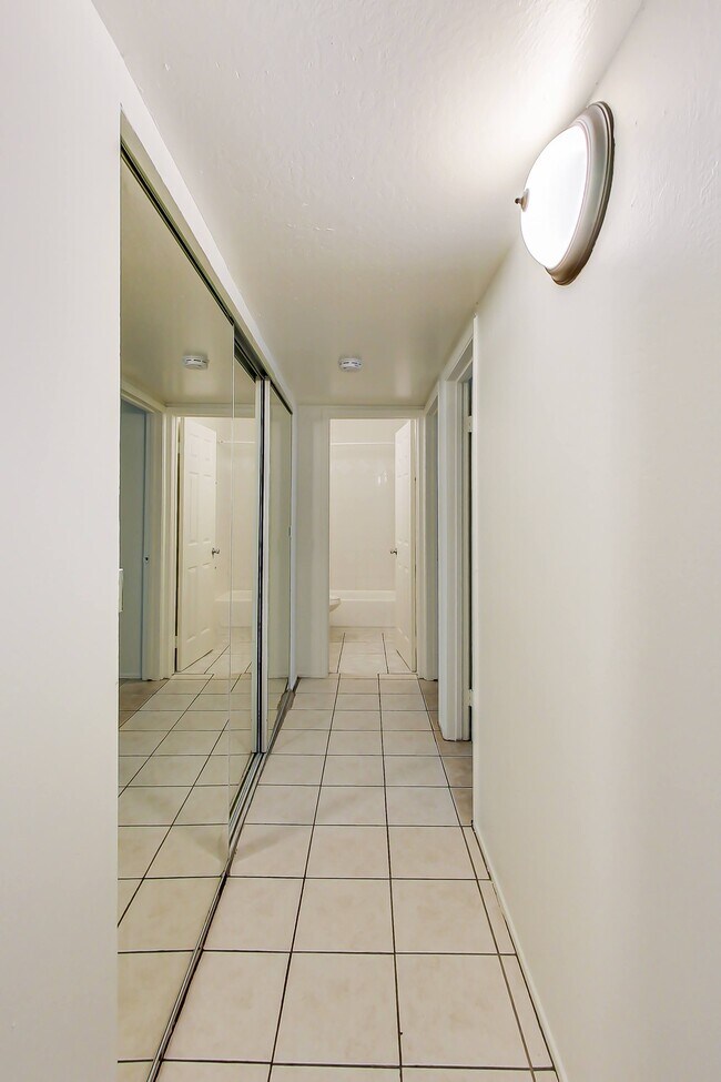 Floorplan - 1828 28th Avenue