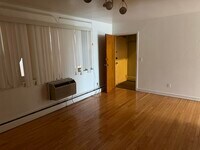 Building Photo - 3600 Charles Ct