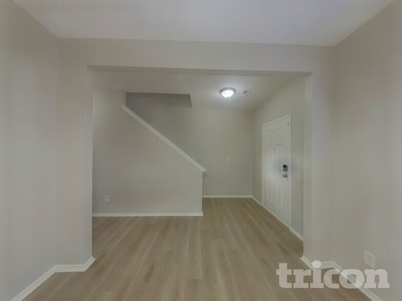 Building Photo - 3728 Charterhall Ln