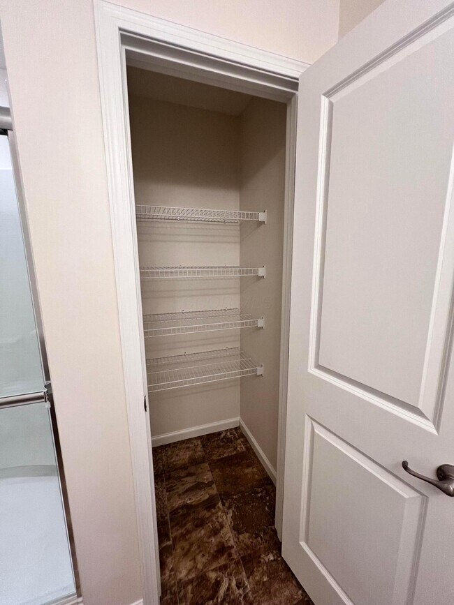 Building Photo - 7847 Aideen Ct