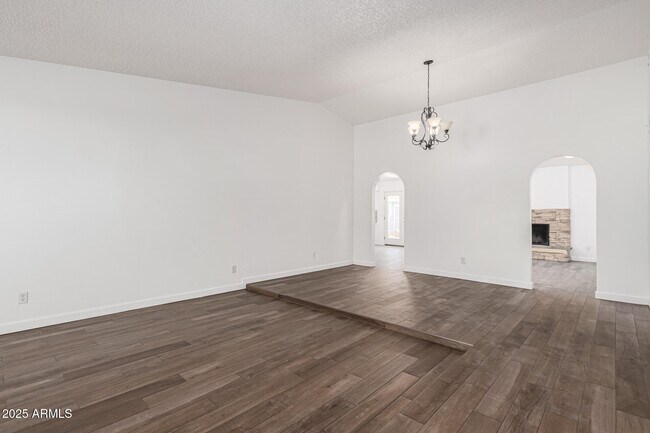 Building Photo - 14034 N 60th St