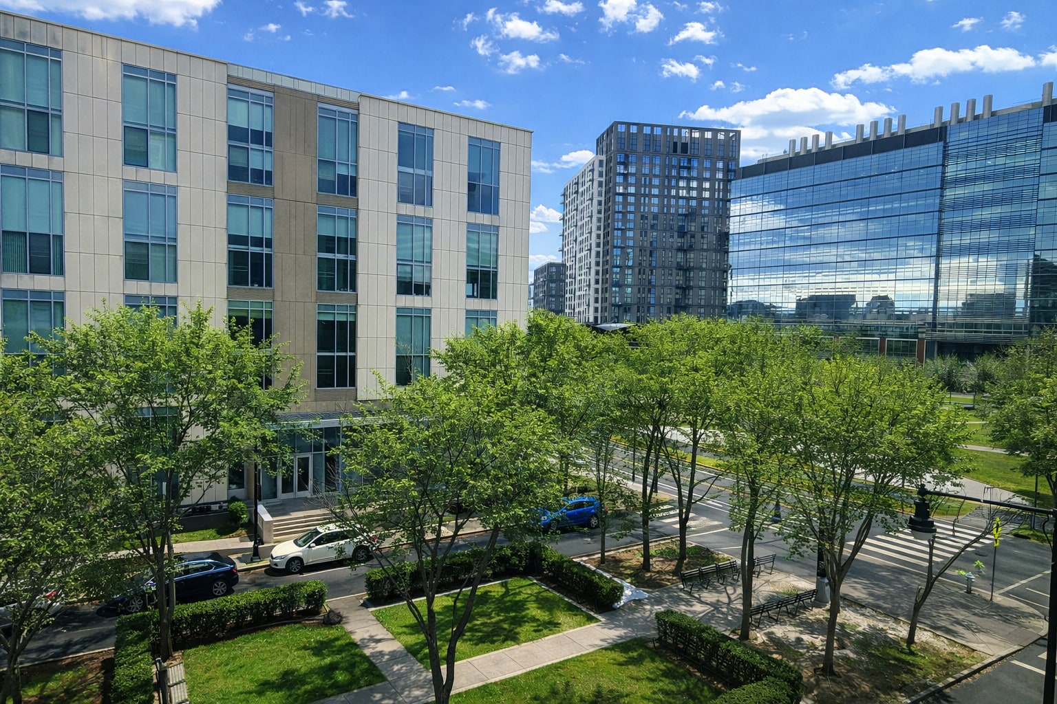 Building Photo - 2 Earhart St