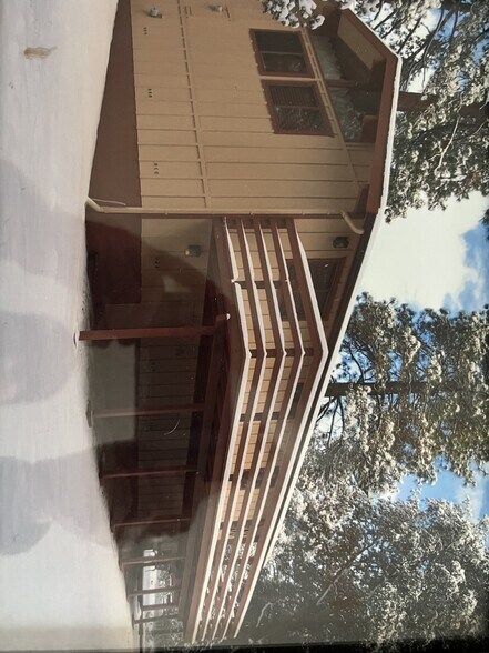 Building Photo - 25316 Marion Ridge Dr