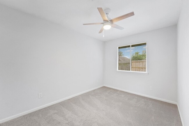 Building Photo - 23311 Pebworth Pl