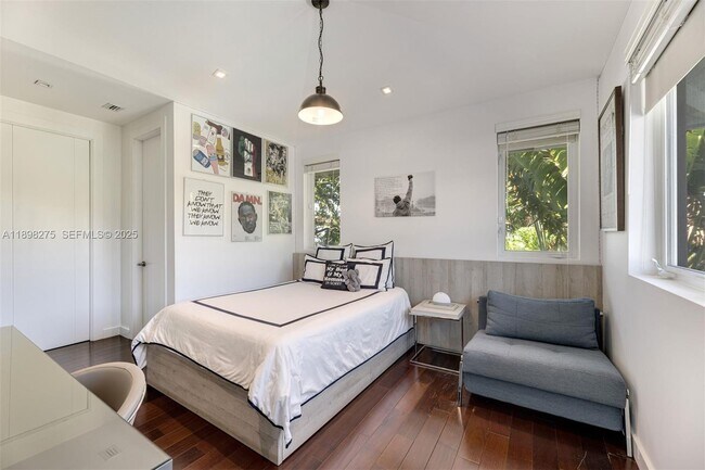 Building Photo - 765 Allendale Rd