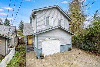 Building Photo - Eastside Olympia 3BD