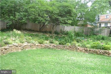 Building Photo - 3305 Camalier Dr