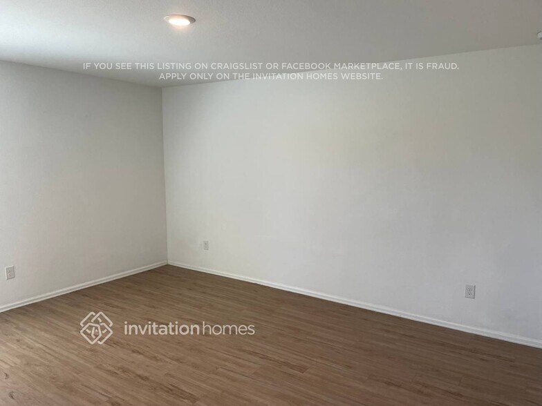 Building Photo - 22296 Stoney Ravine Dr