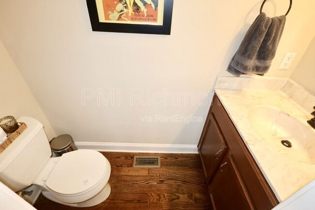 Building Photo - 612 N 30th St