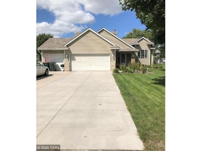 Primary Photo - 2815 88th Ln NE