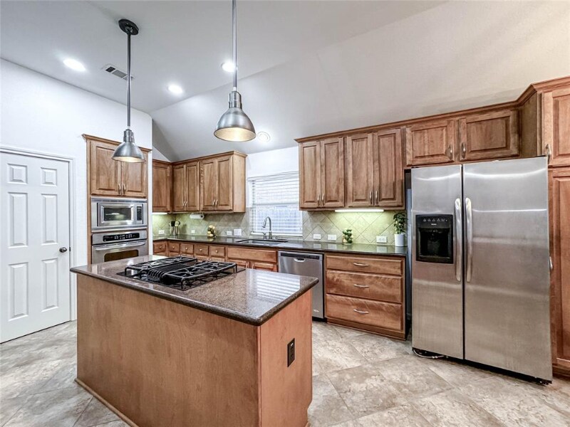 Building Photo - 715 S Frontier Ln